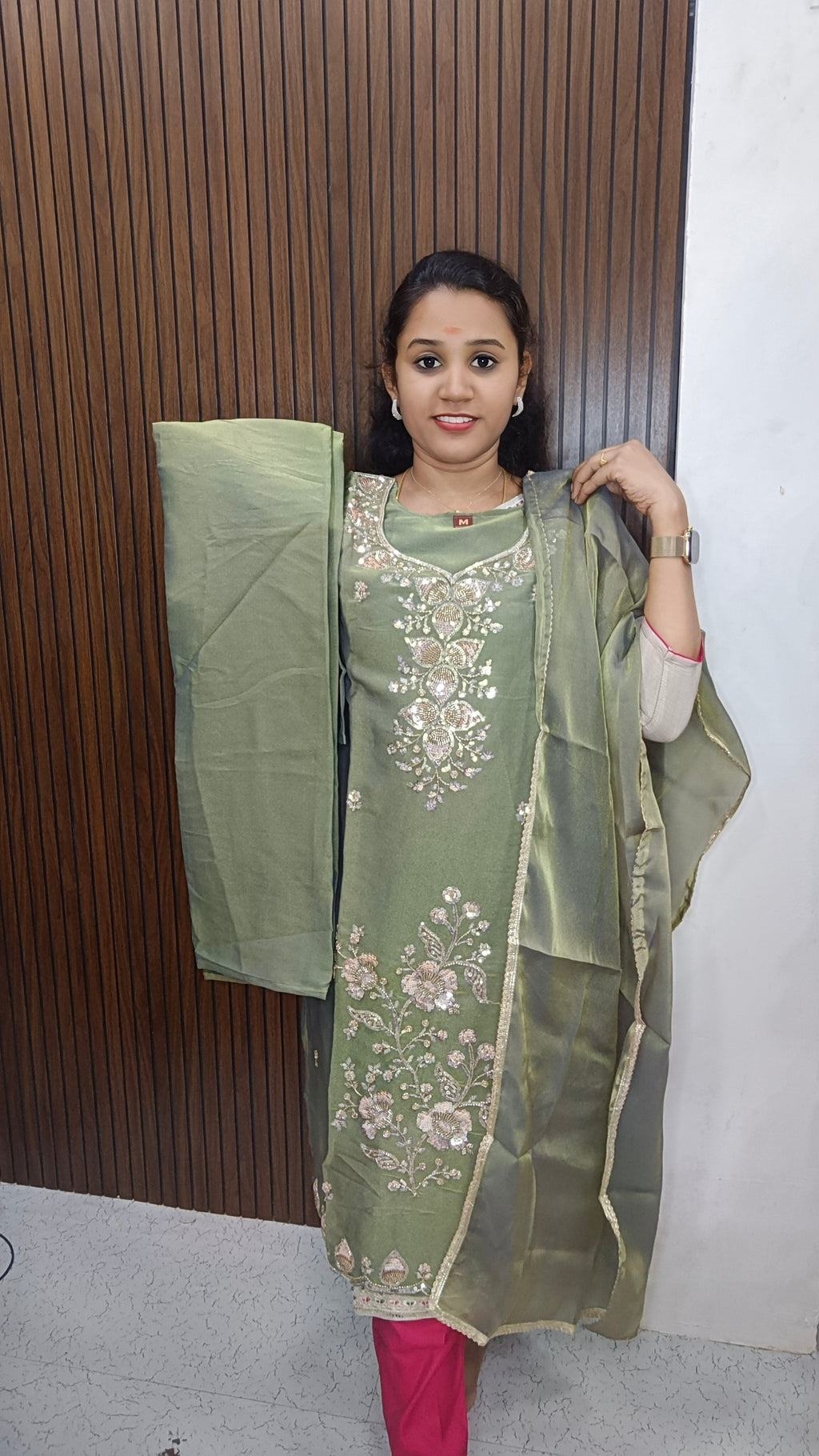 Kurti with pant and dupatta