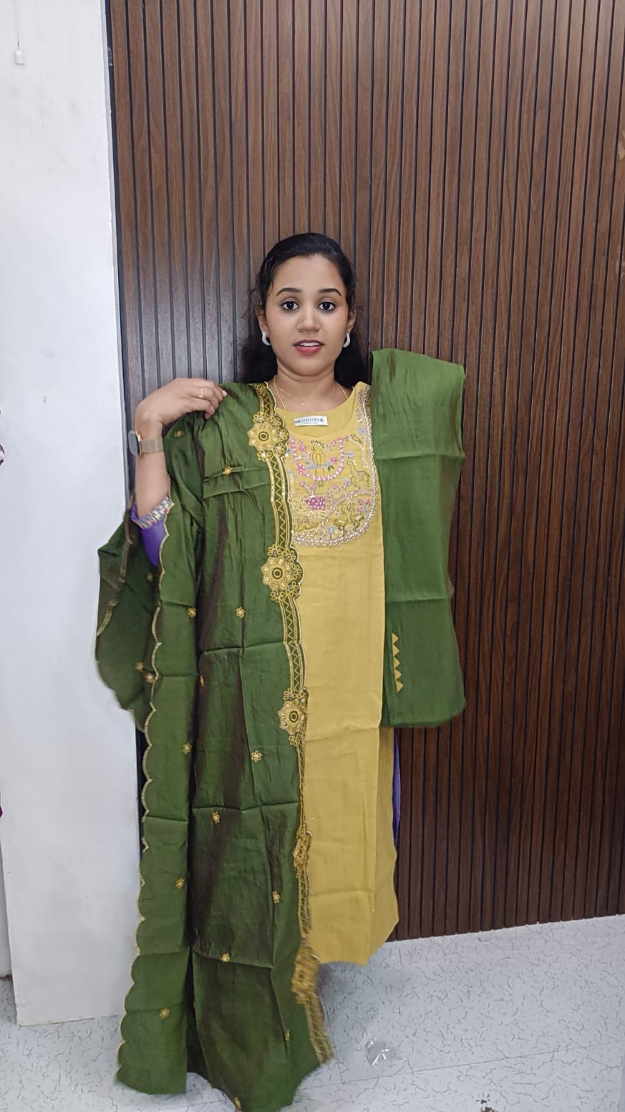 Kurti with pant and dupatta