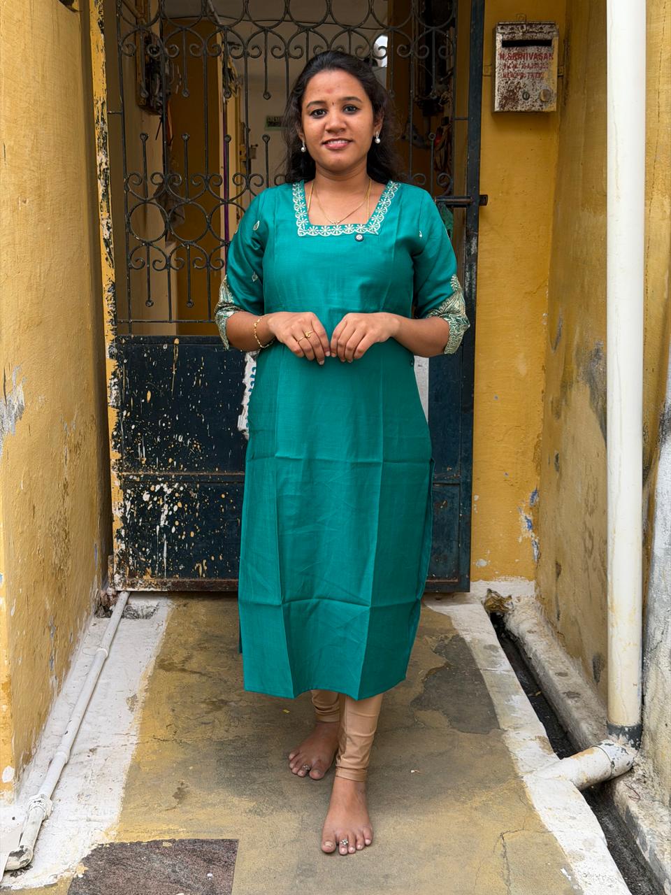 Designer kurtis