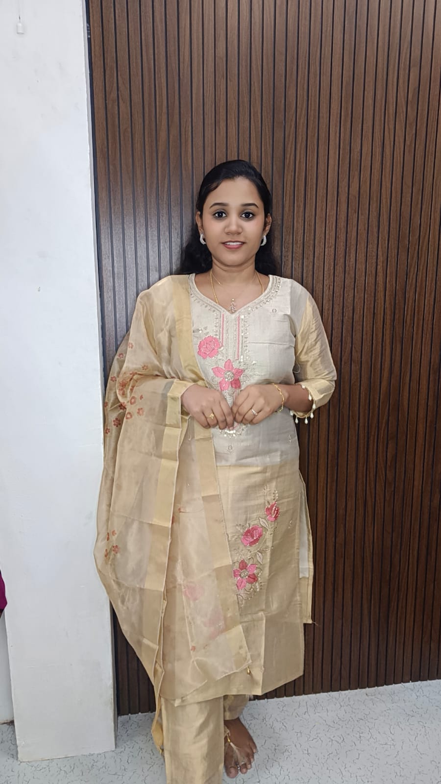 Kurti with pant and dupatta