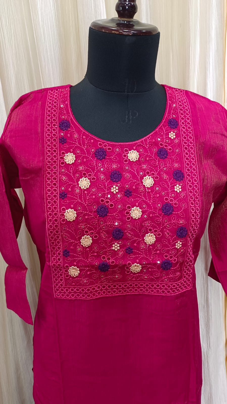 Grand Kurtis Collections