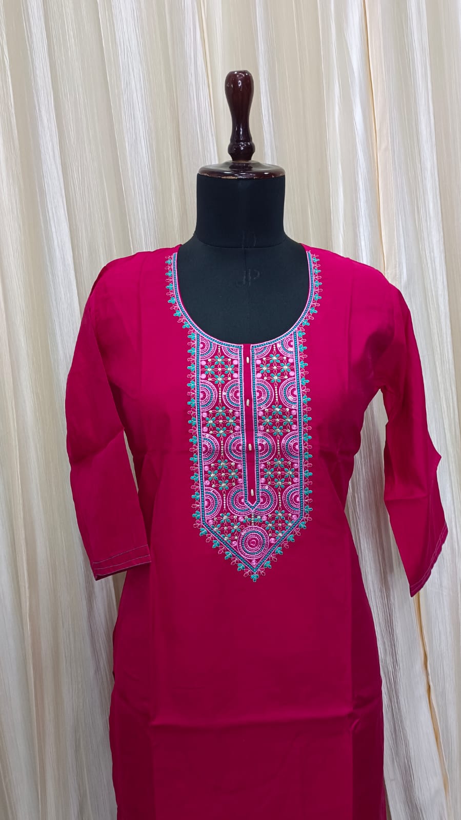 Grand Kurtis Collections