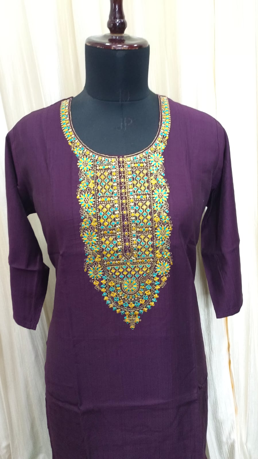 Grand Kurtis Collections