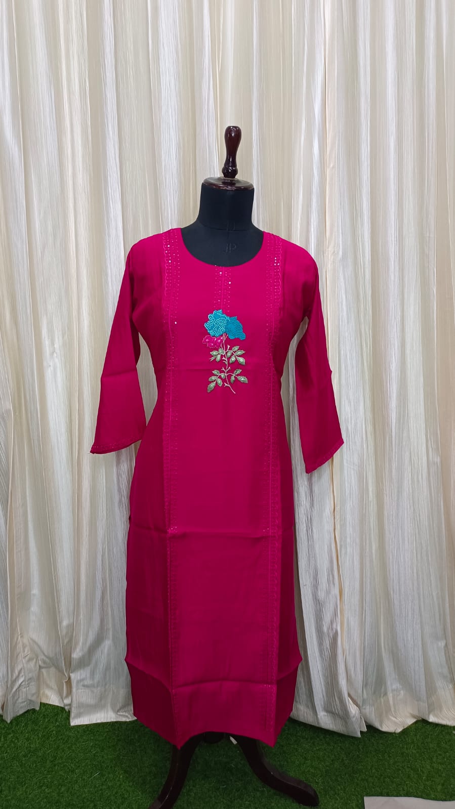 Grand Kurtis Collections