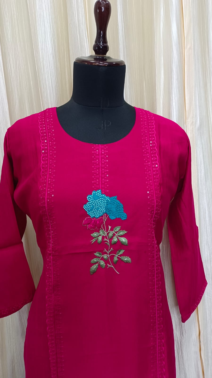 Grand Kurtis Collections