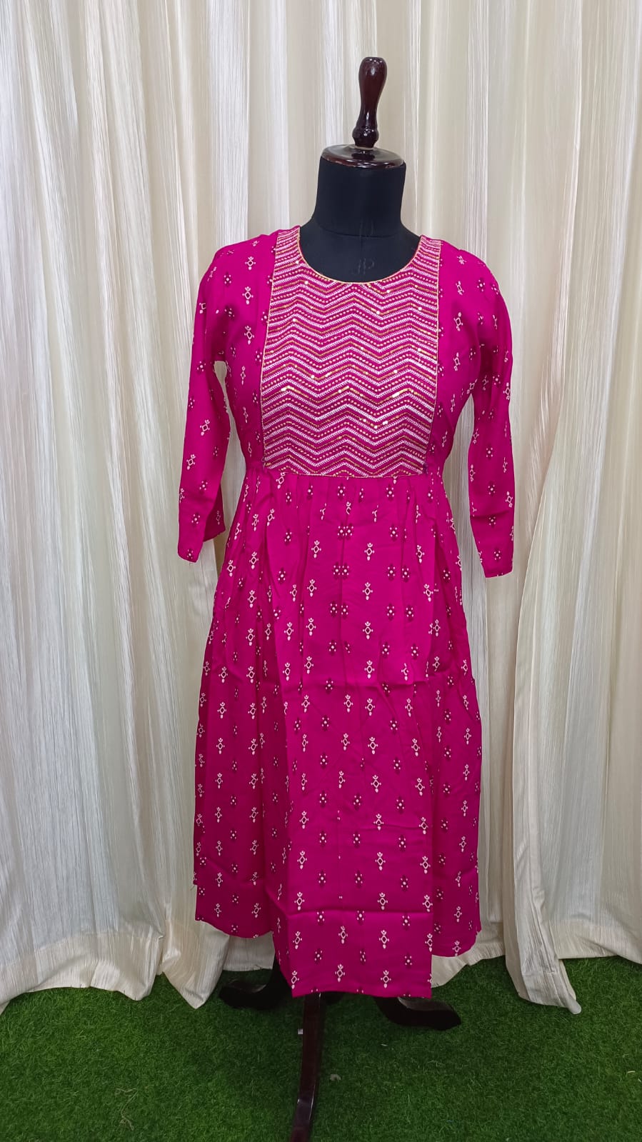 Feeding Umbrella Kurtis