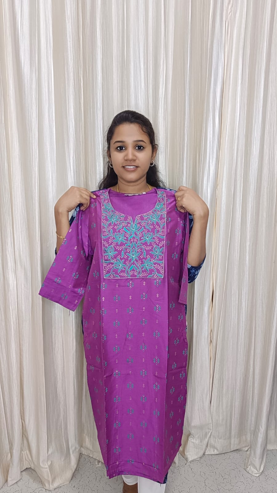 Offer kurtis