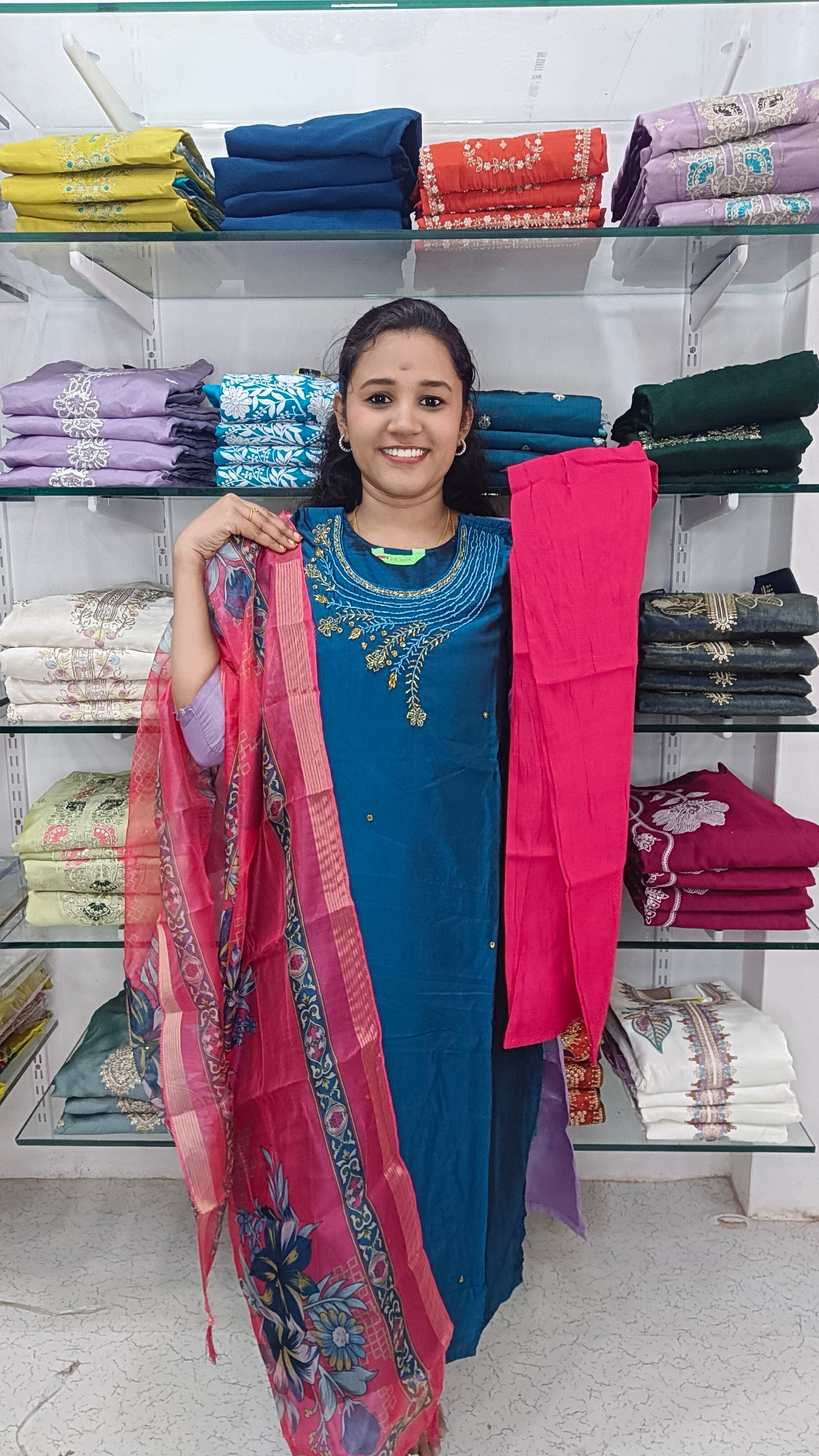 Kurti with pant and dupatta