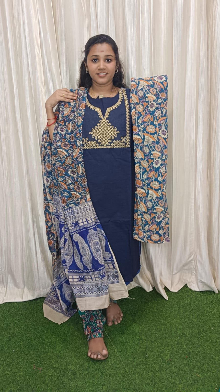 Traditional Mangalgiri 3 piece set