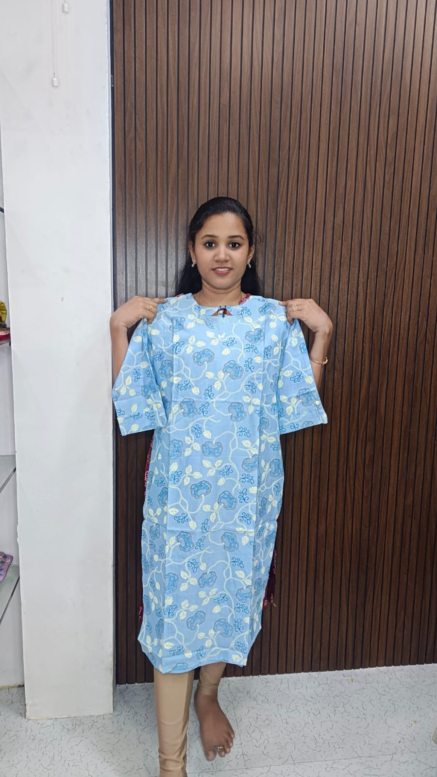 250 Kurtis