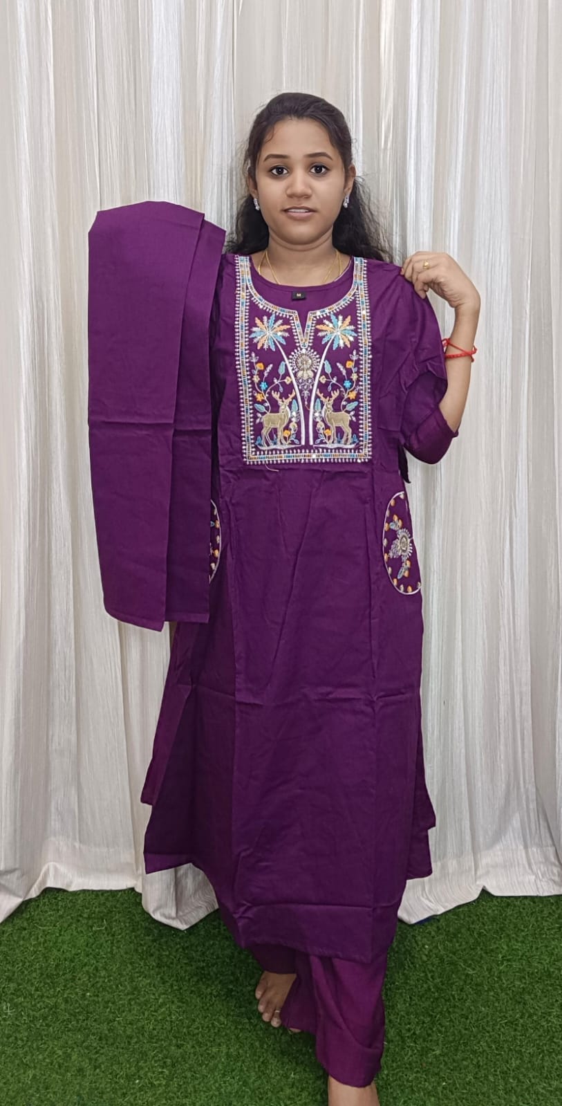 Trending Aline coord set