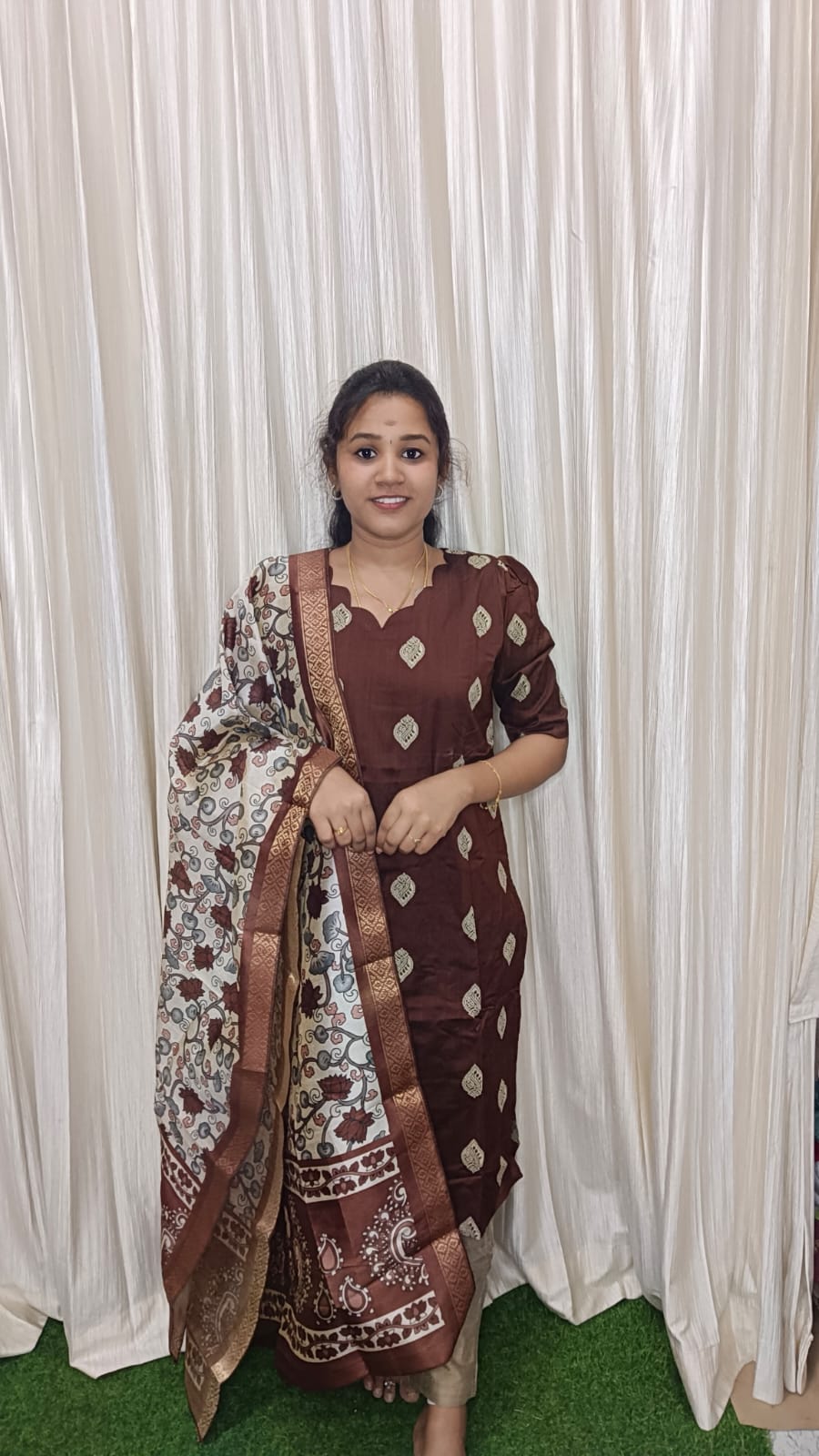 Raw silk kurti set