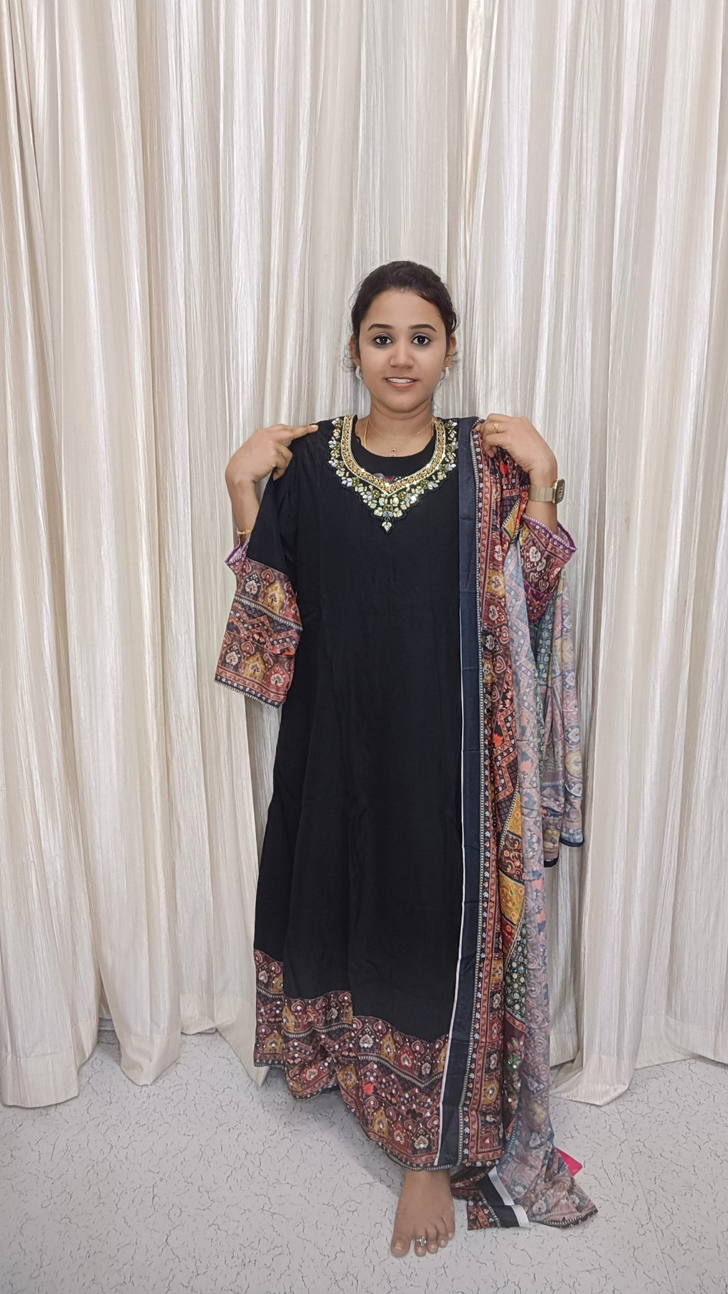 Grand Umbrella with dupatta