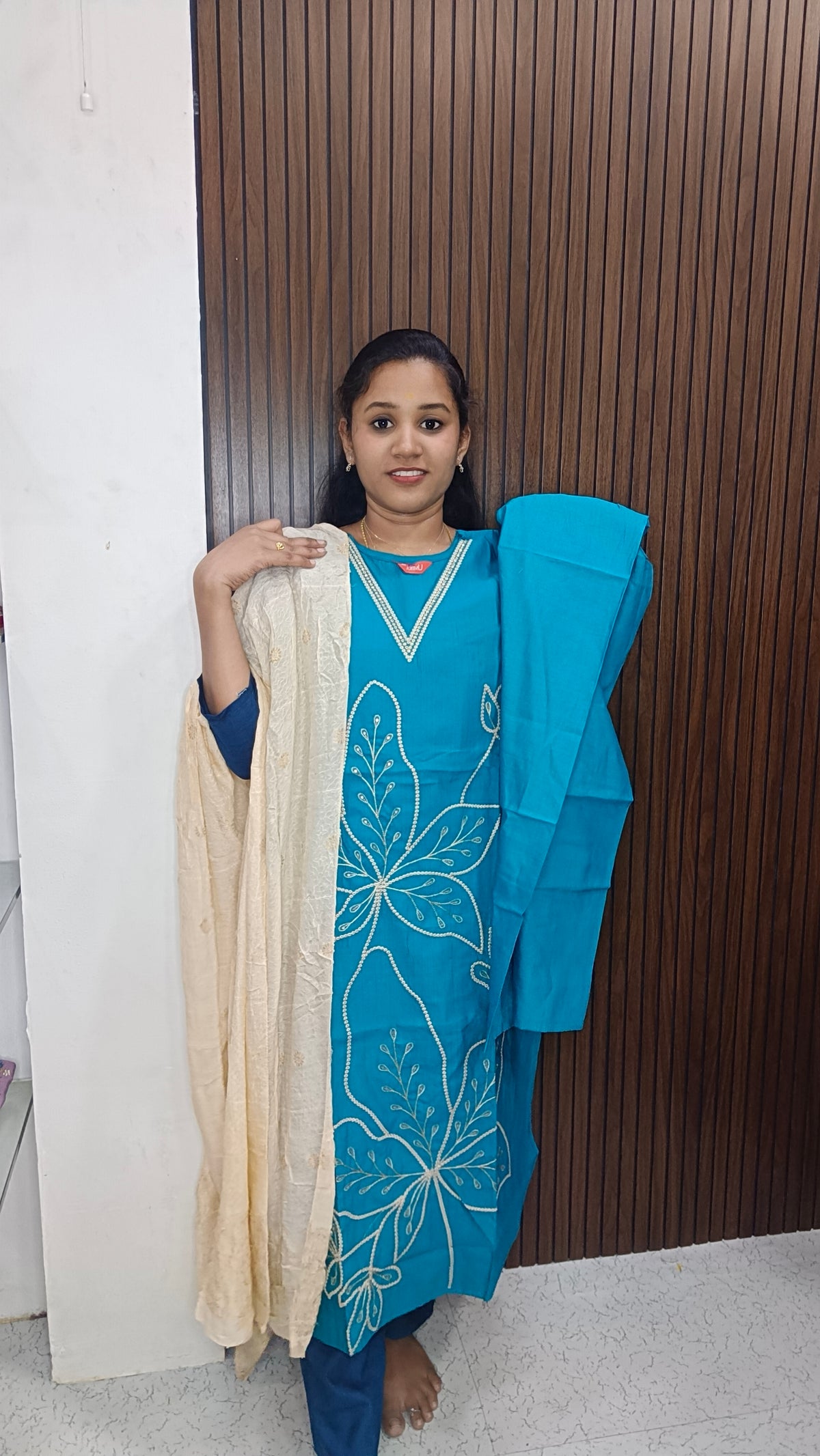 Kurti with pant and dupatta
