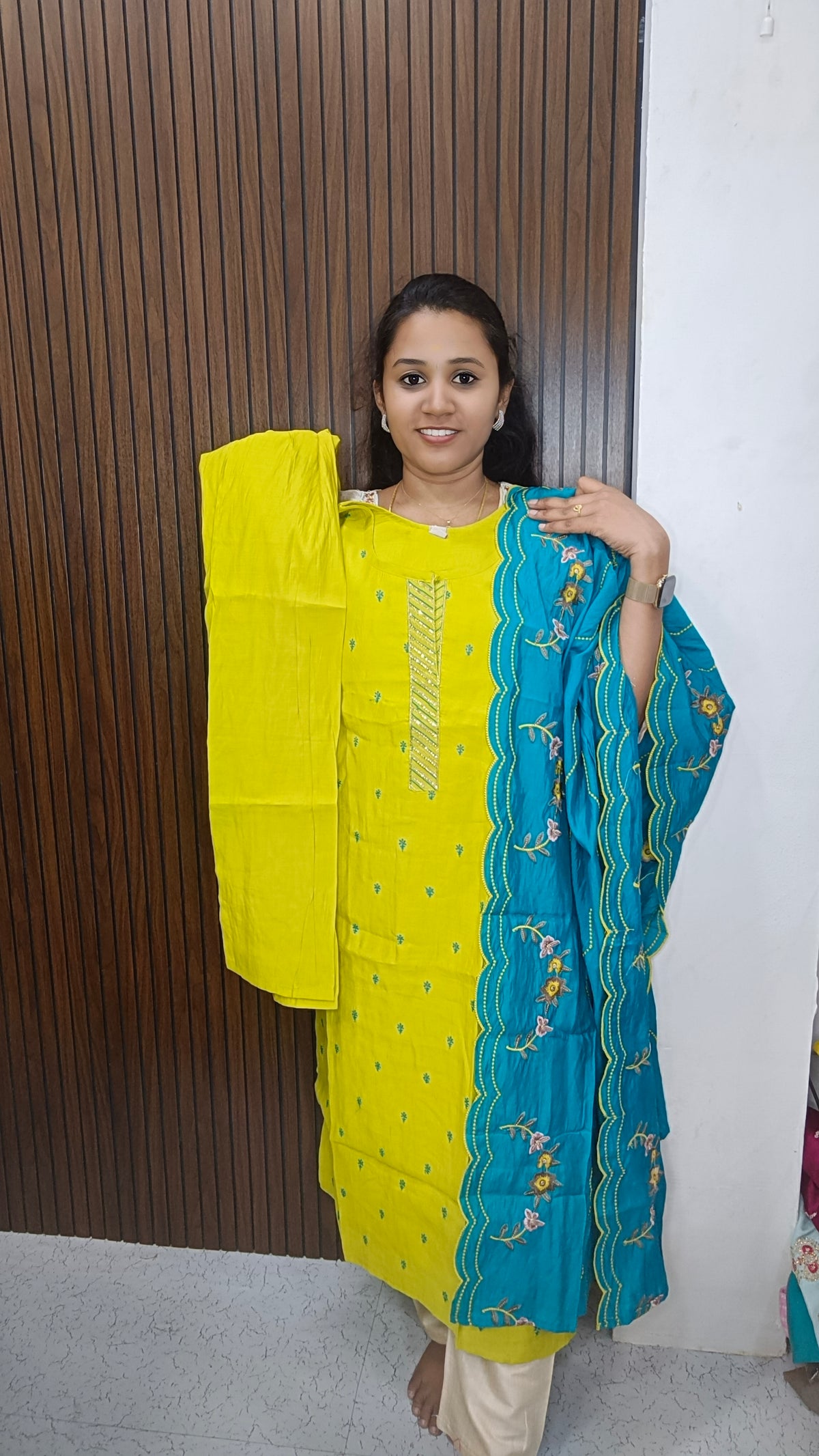Kurti with pant and dupatta