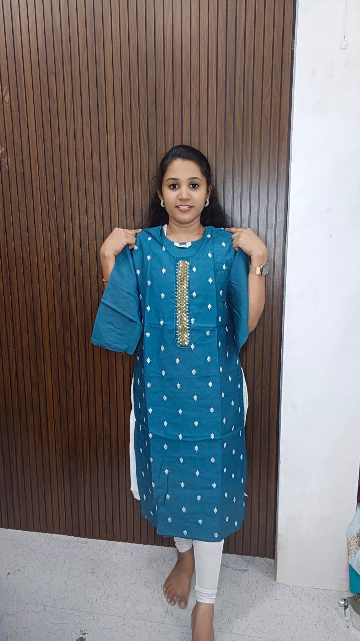 Grand side open Kurti