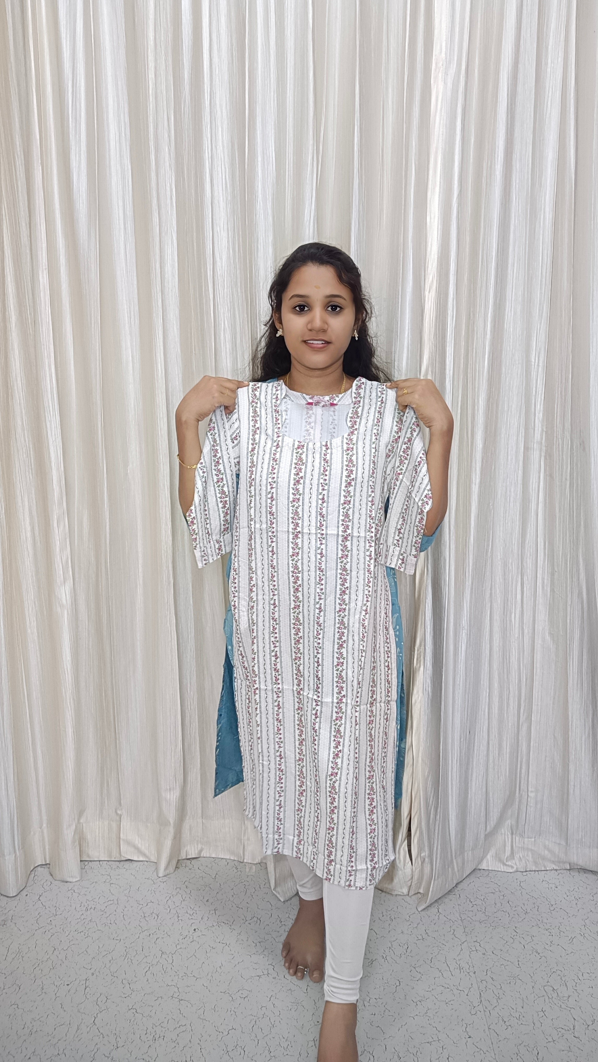 250 Kurtis