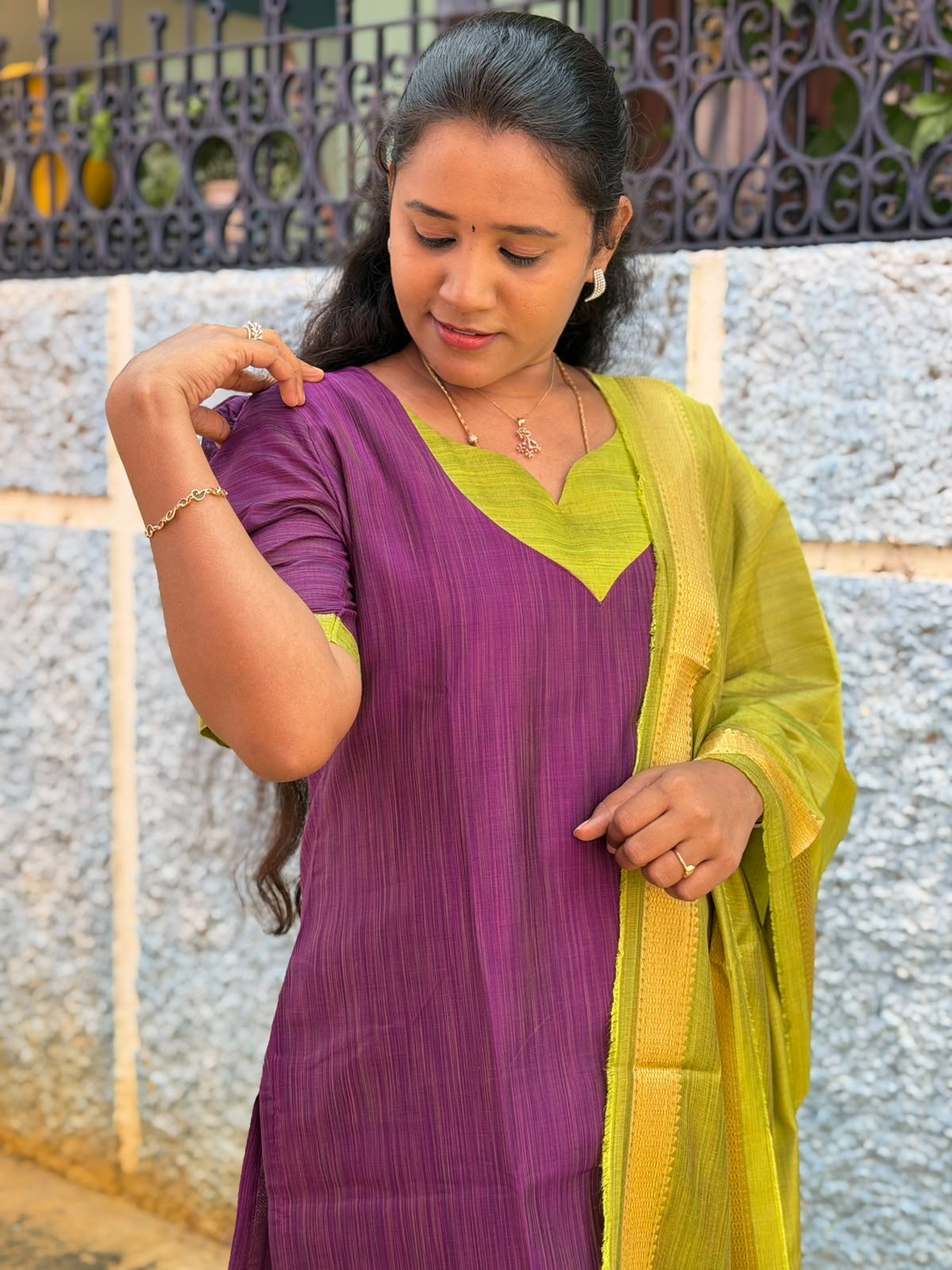 Susmi Brand premium Mangalgiri Pattu kurti set Collections