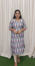 Ikkat side open Kurtis