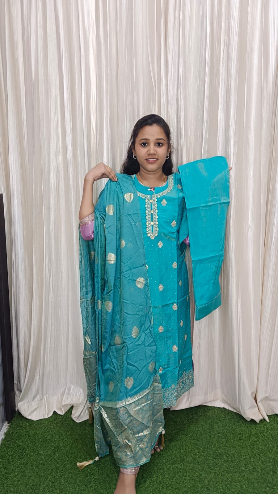 Kurti with pant and dupatta