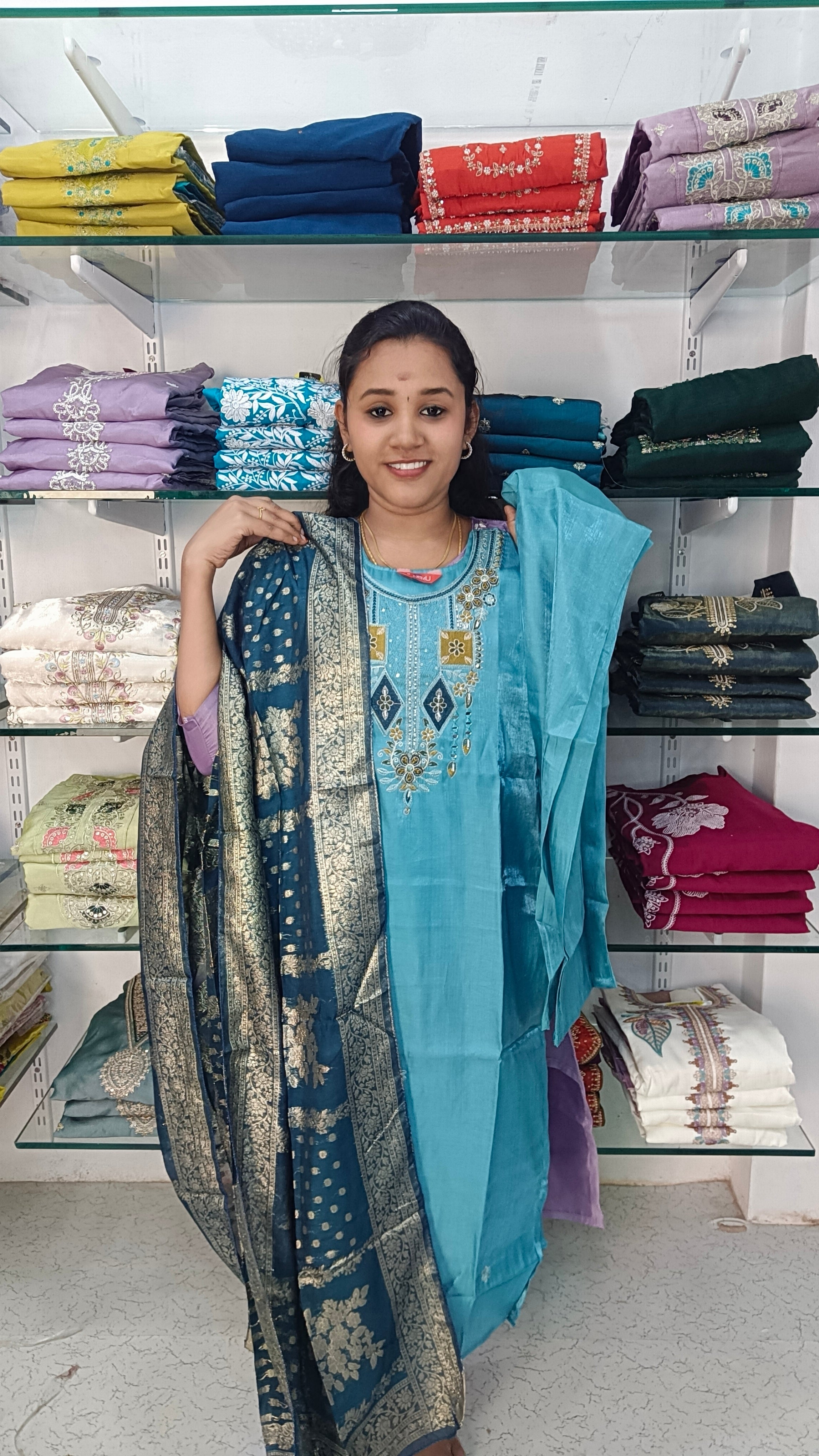 Kurti with pant and dupatta