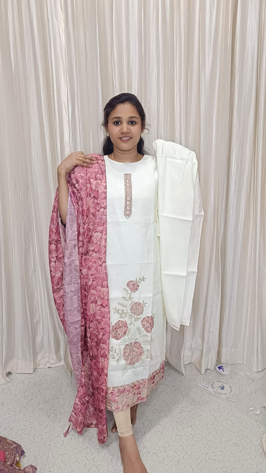 Kurti with pant and dupatta