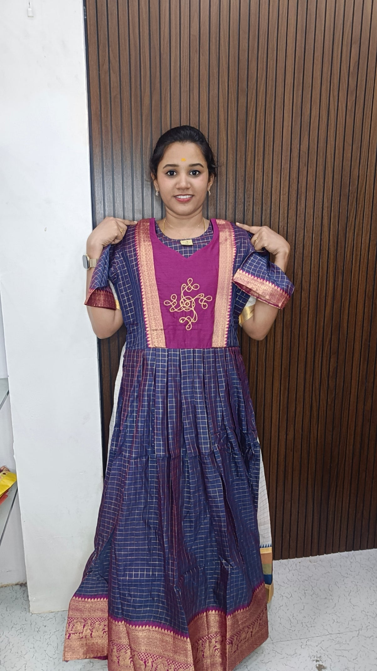 Traditional Maxi bule SB1054