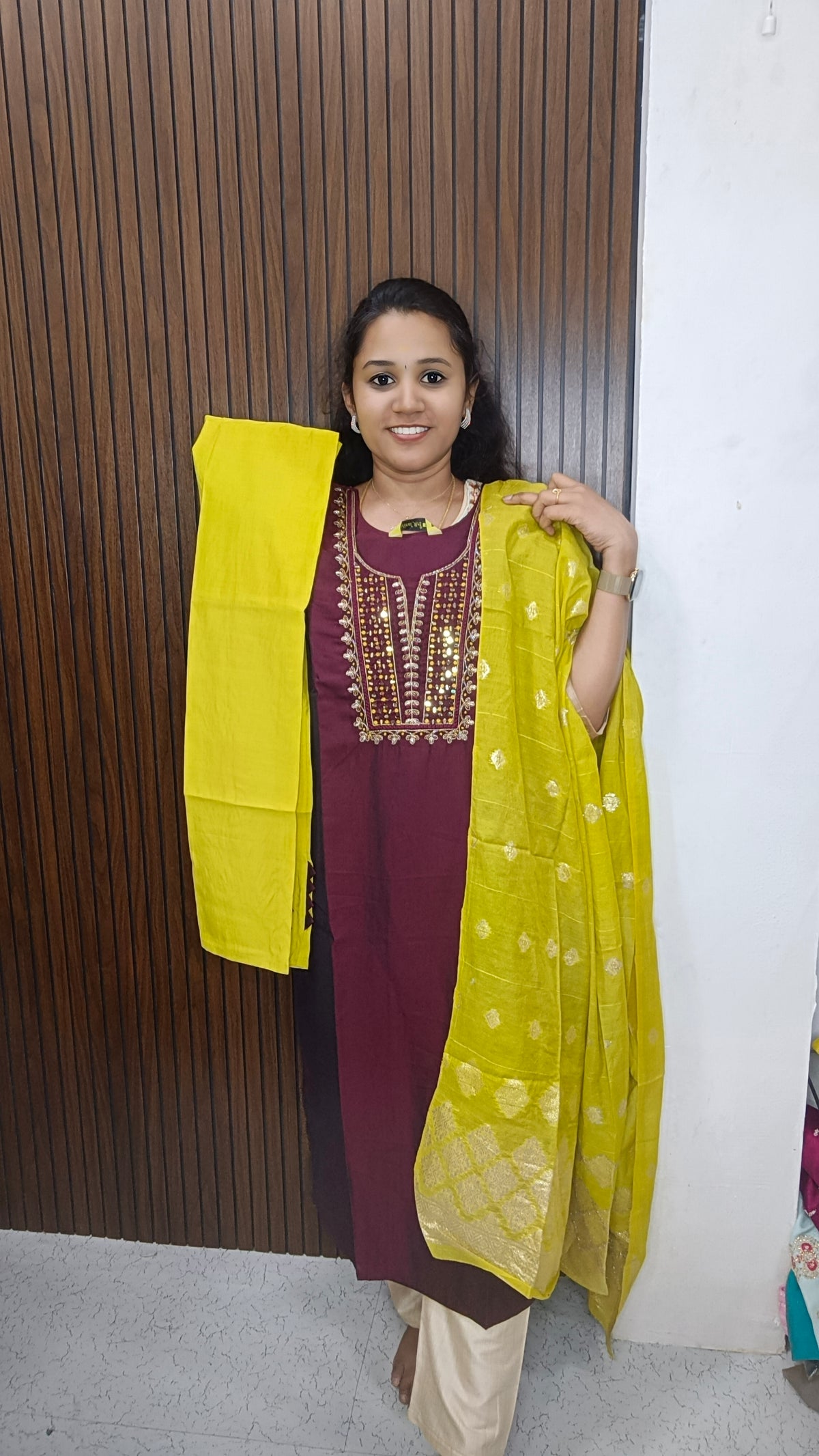 Kurti with pant and dupatta