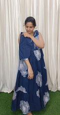 Stylish maxi with sleeve