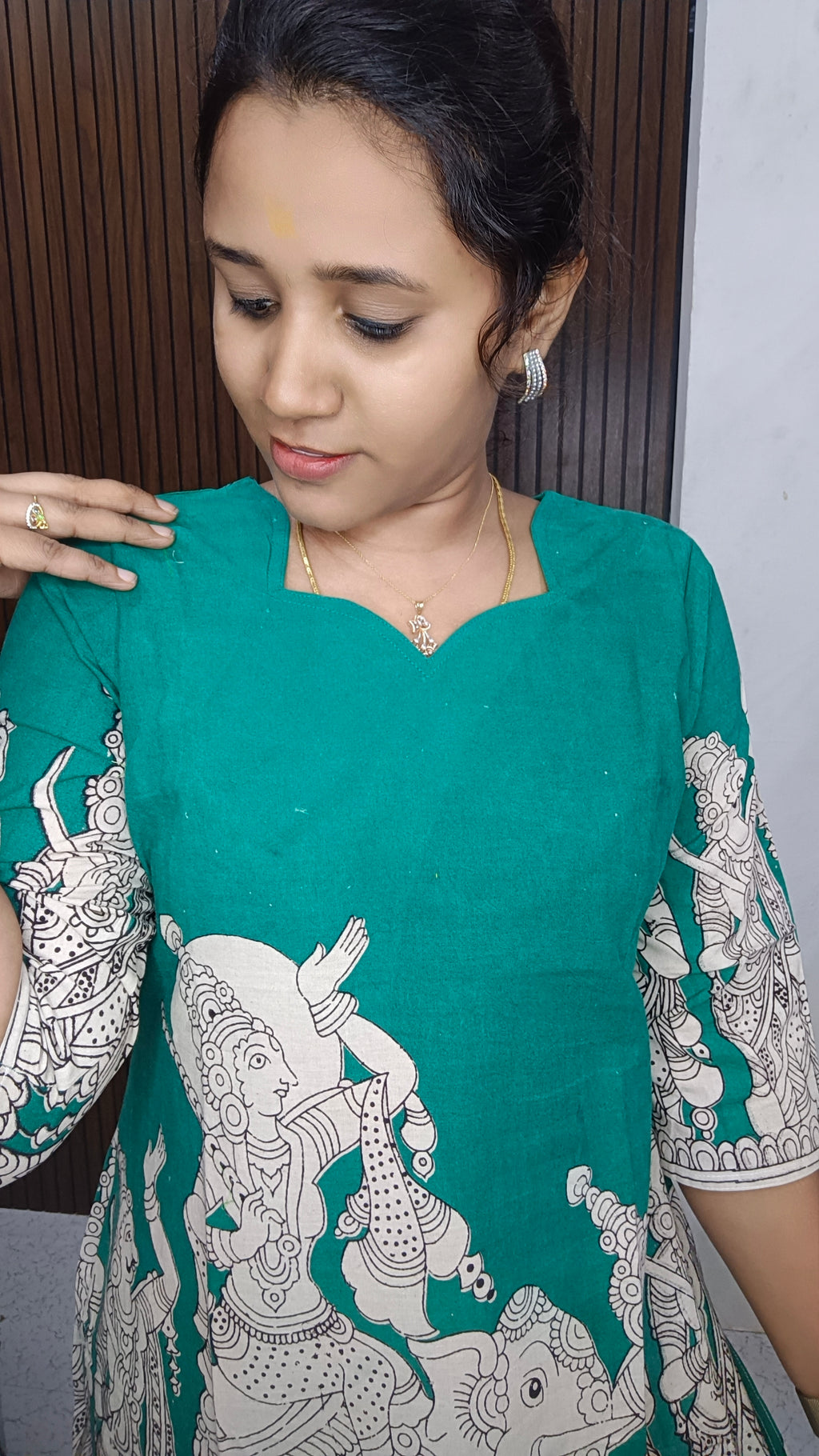 Own brand Cotton Doll Kalamkari side open Kurti