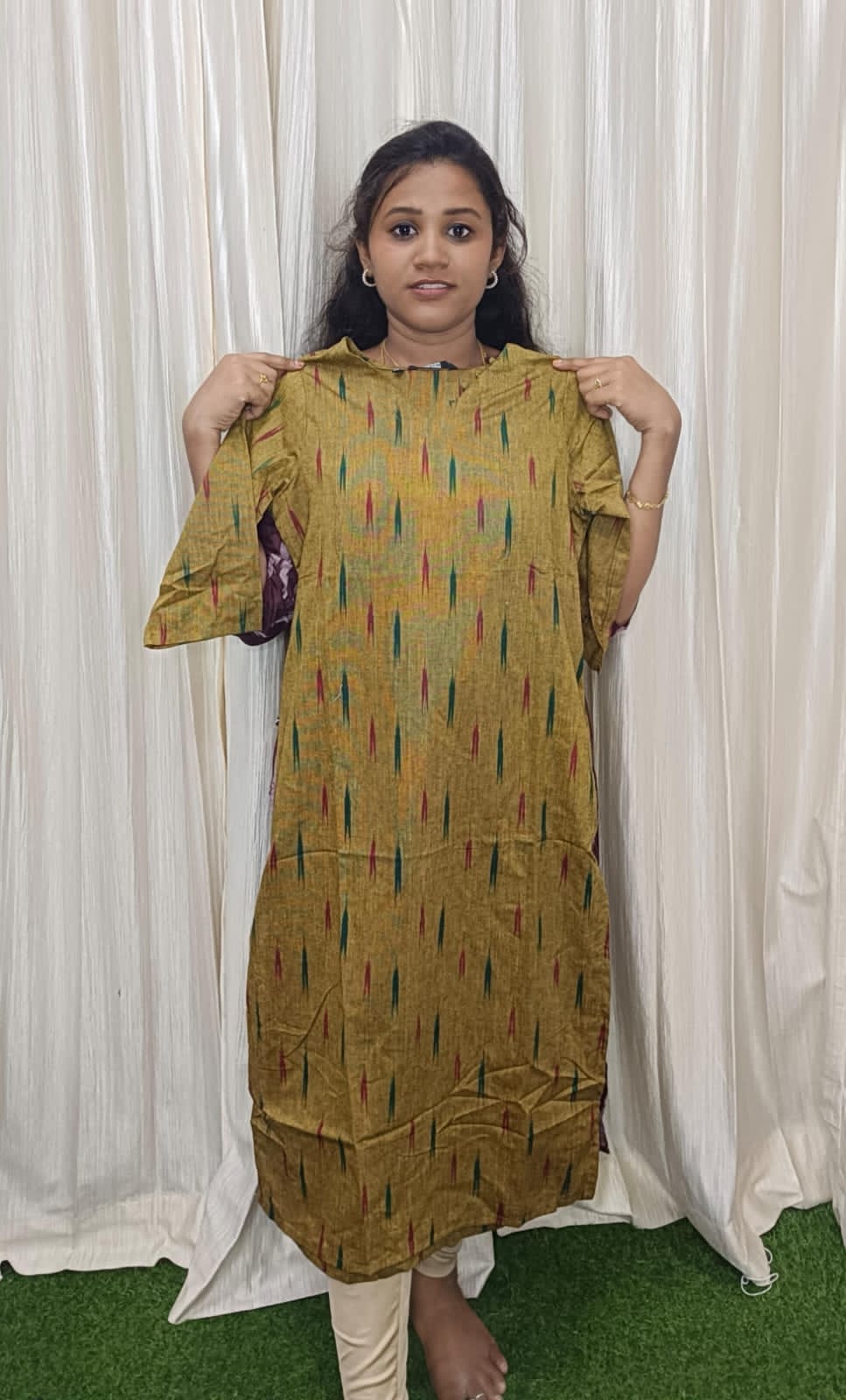 Ikkat side open kurtis