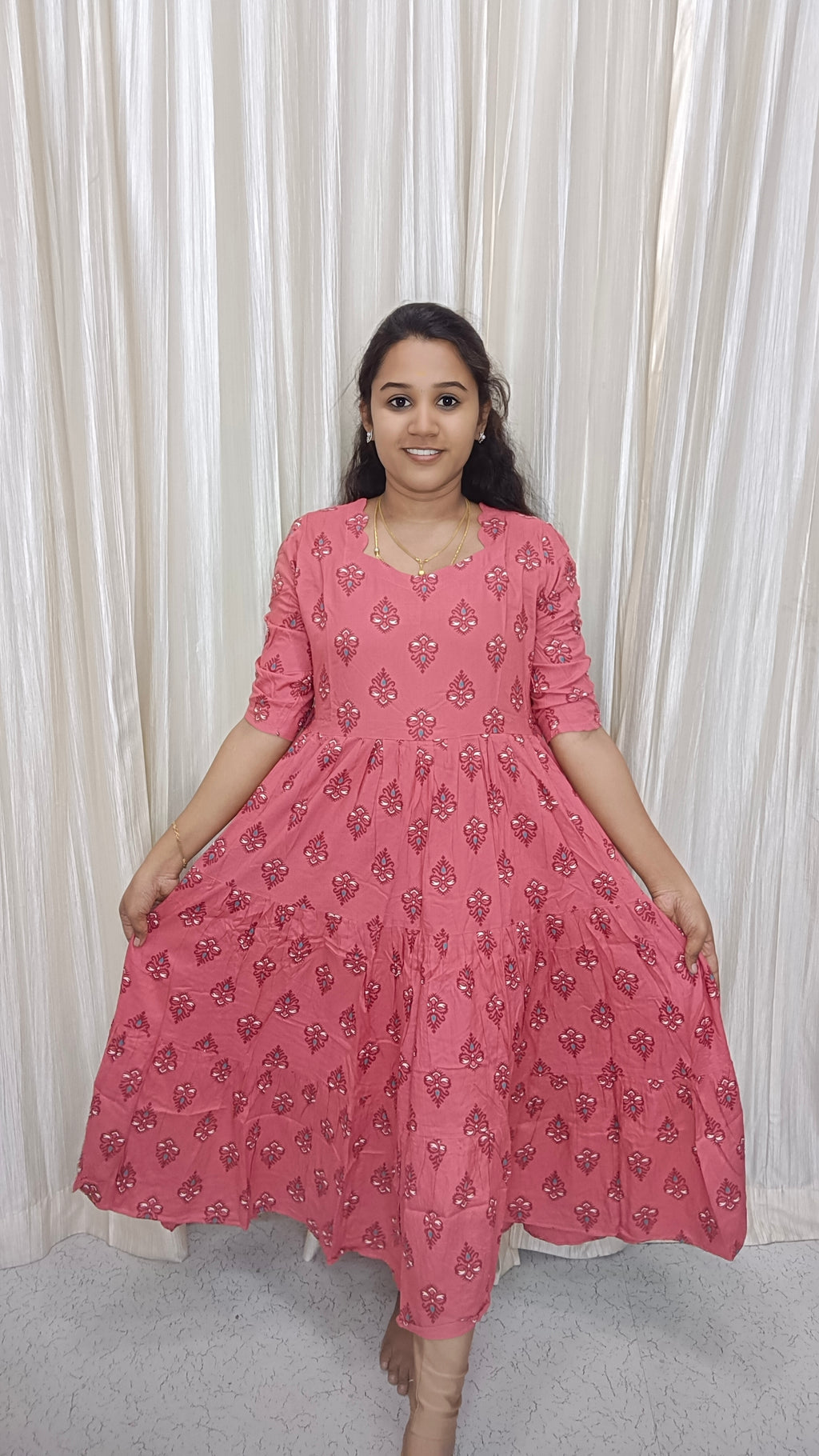 Customized 3 Tire Rayon Maxi