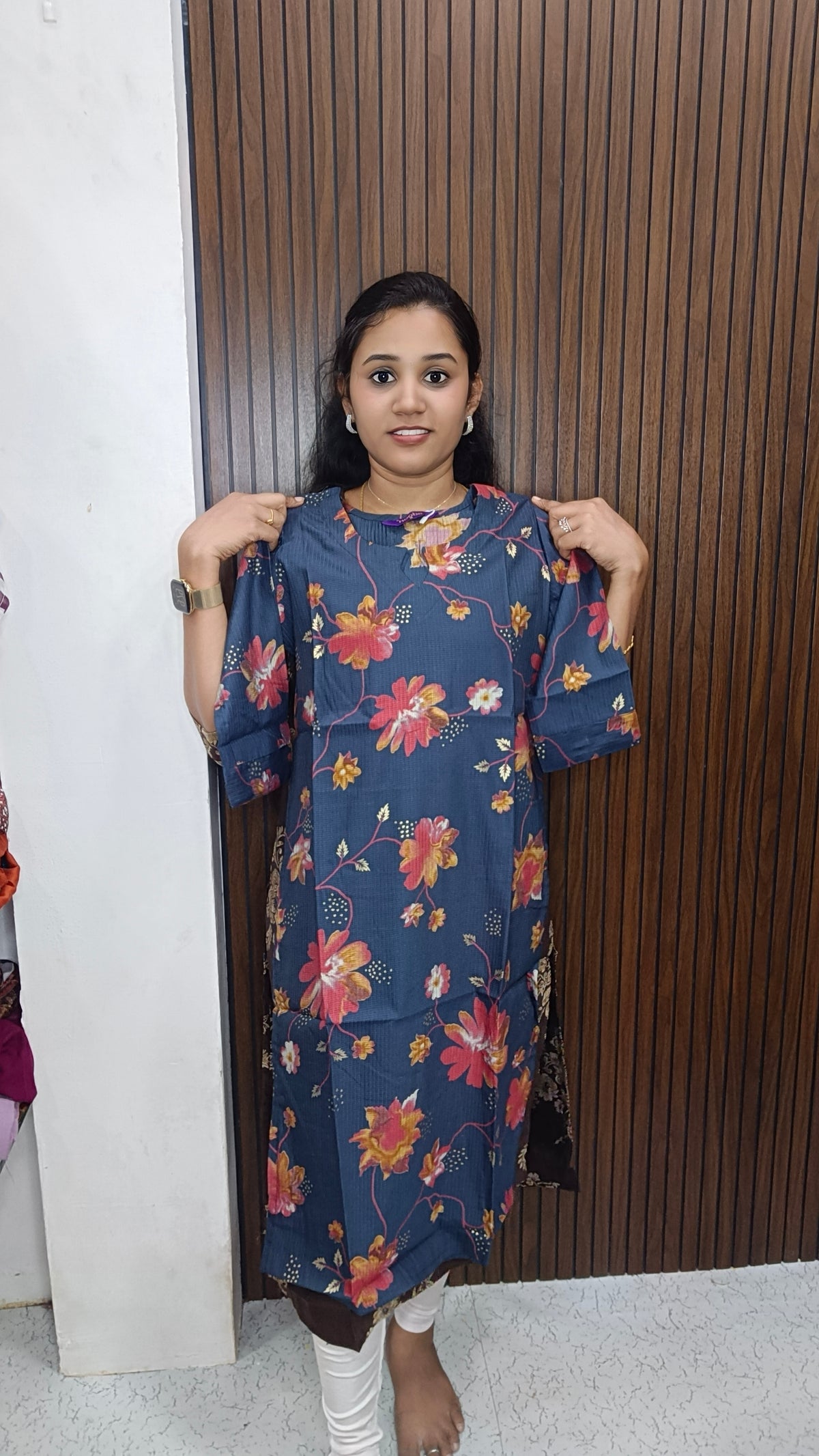 299 Kurtis