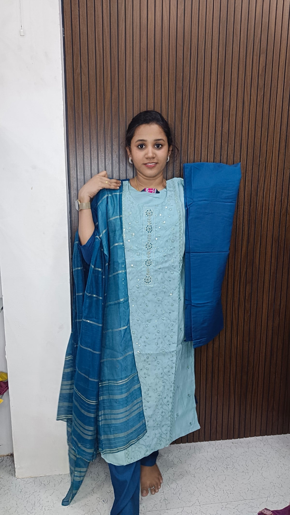 Kurti with pant and dupatta