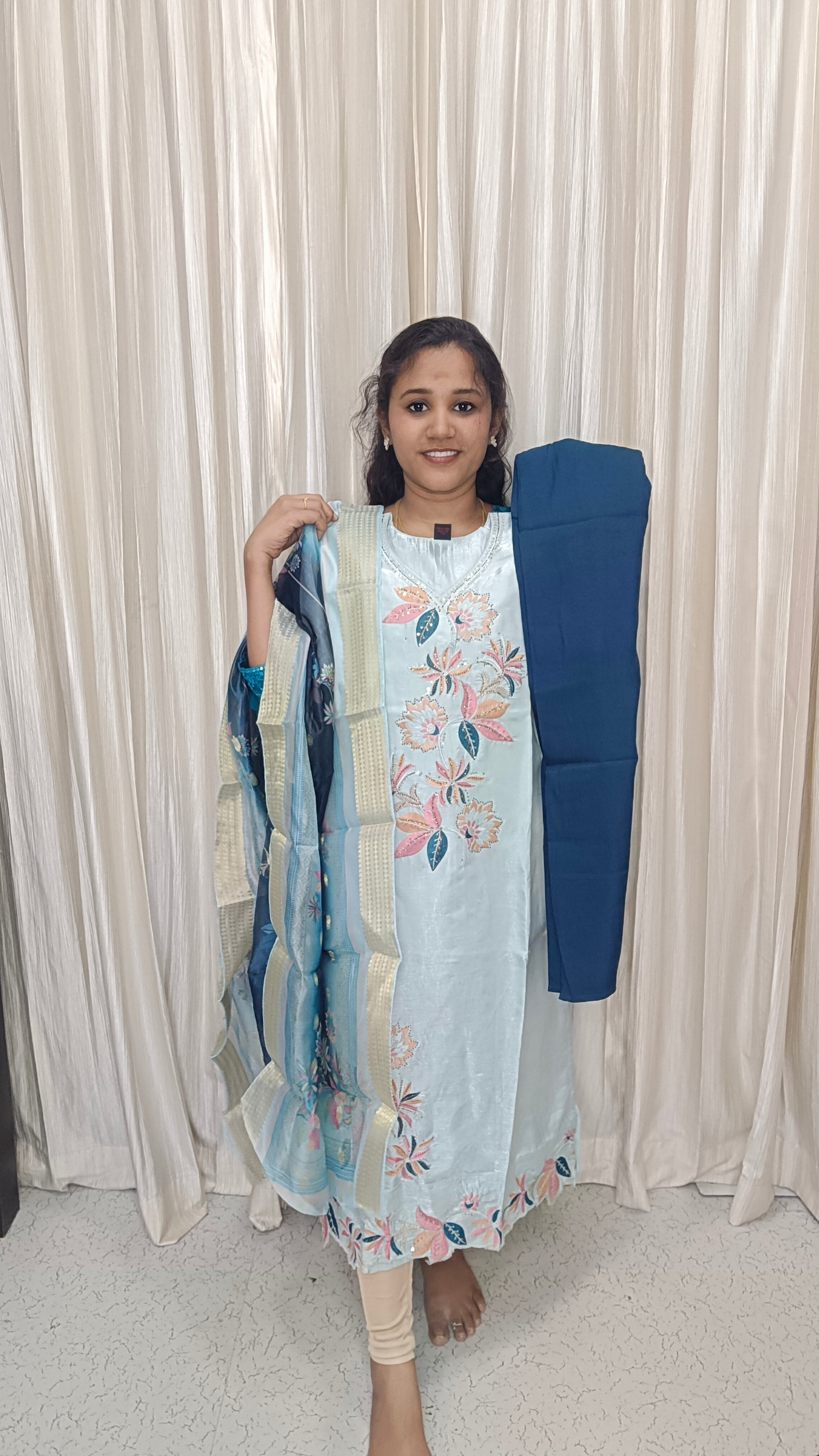 Kurti with pant and dupatta