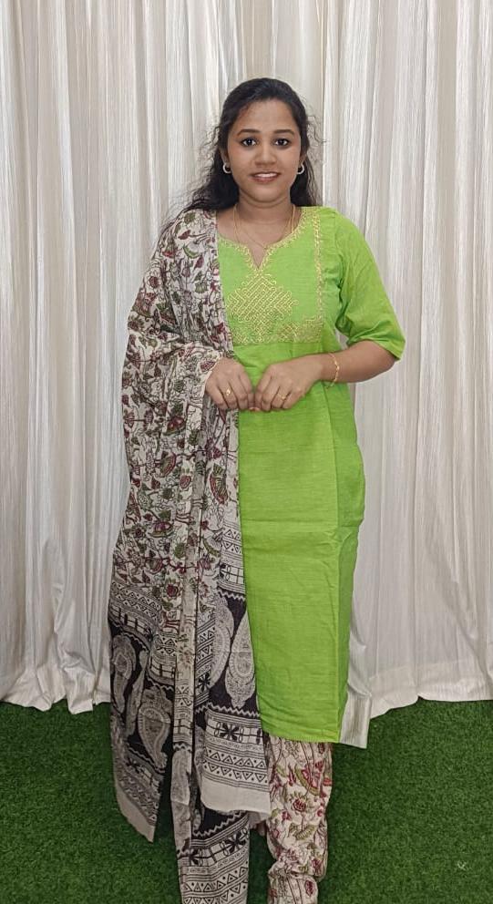 Traditional Mangalgiri 3 piece set