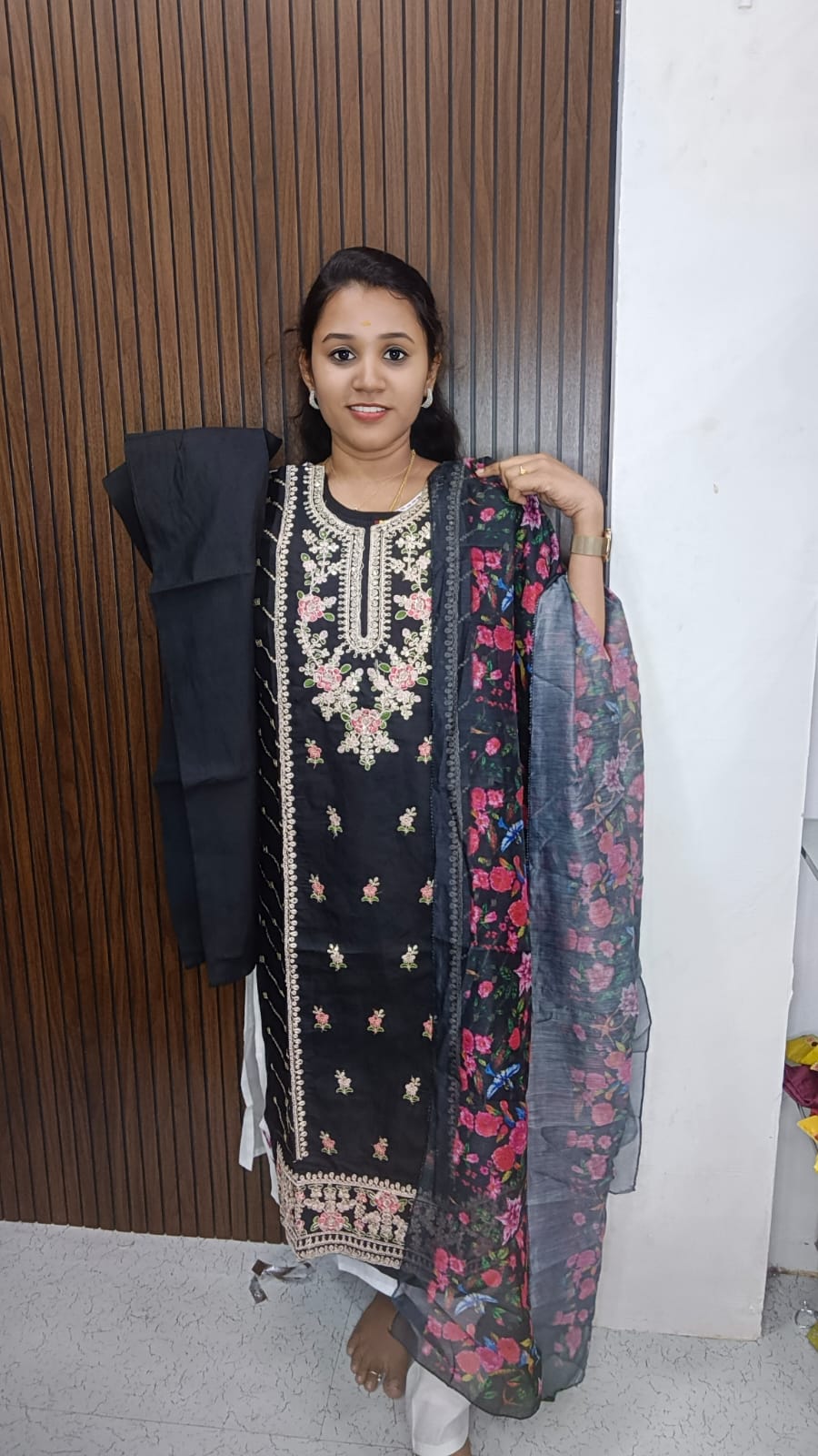 Kurti with pant and dupatta