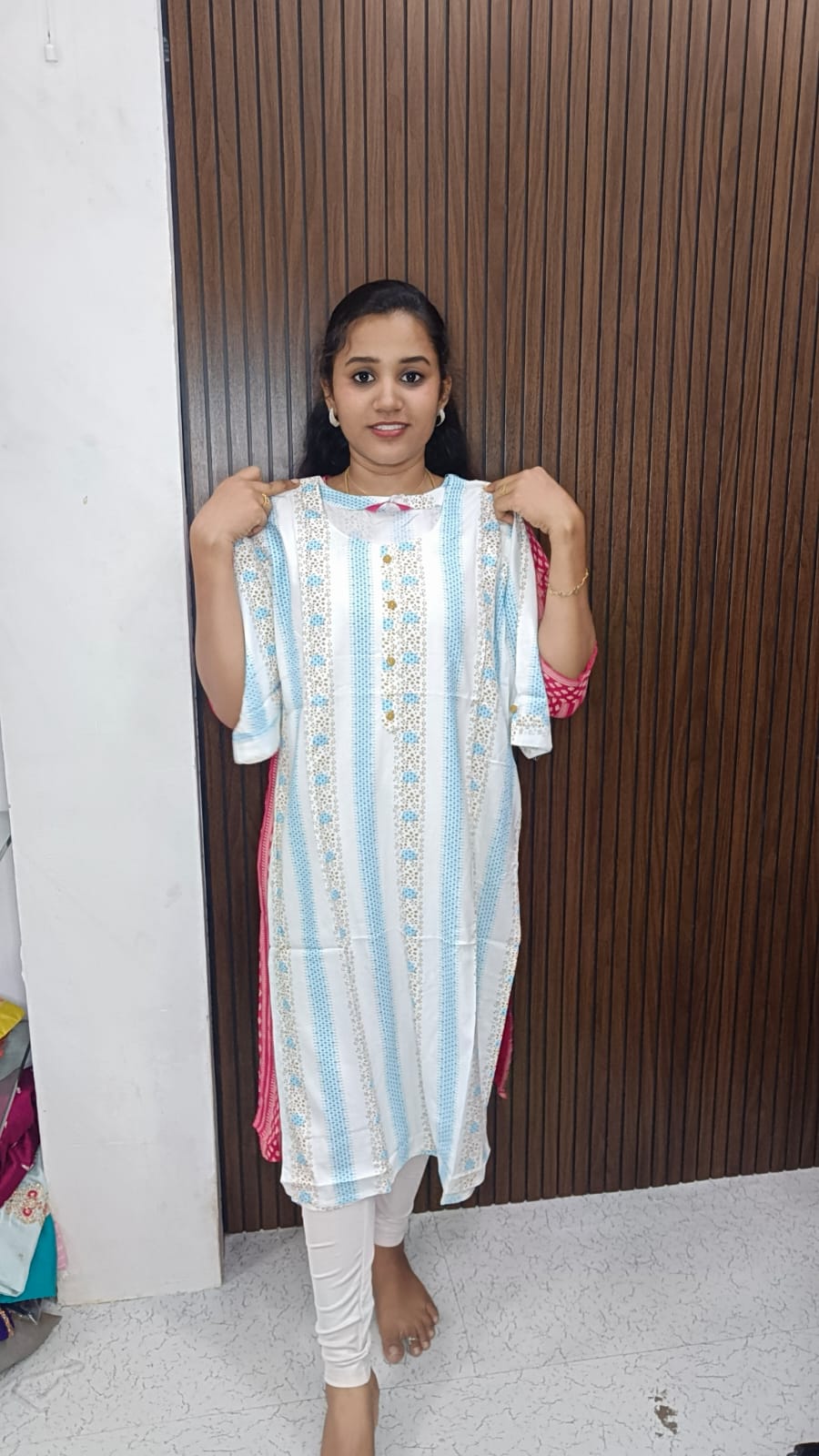 250 Kurtis