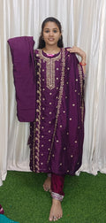 Kurti with pant and dupatta