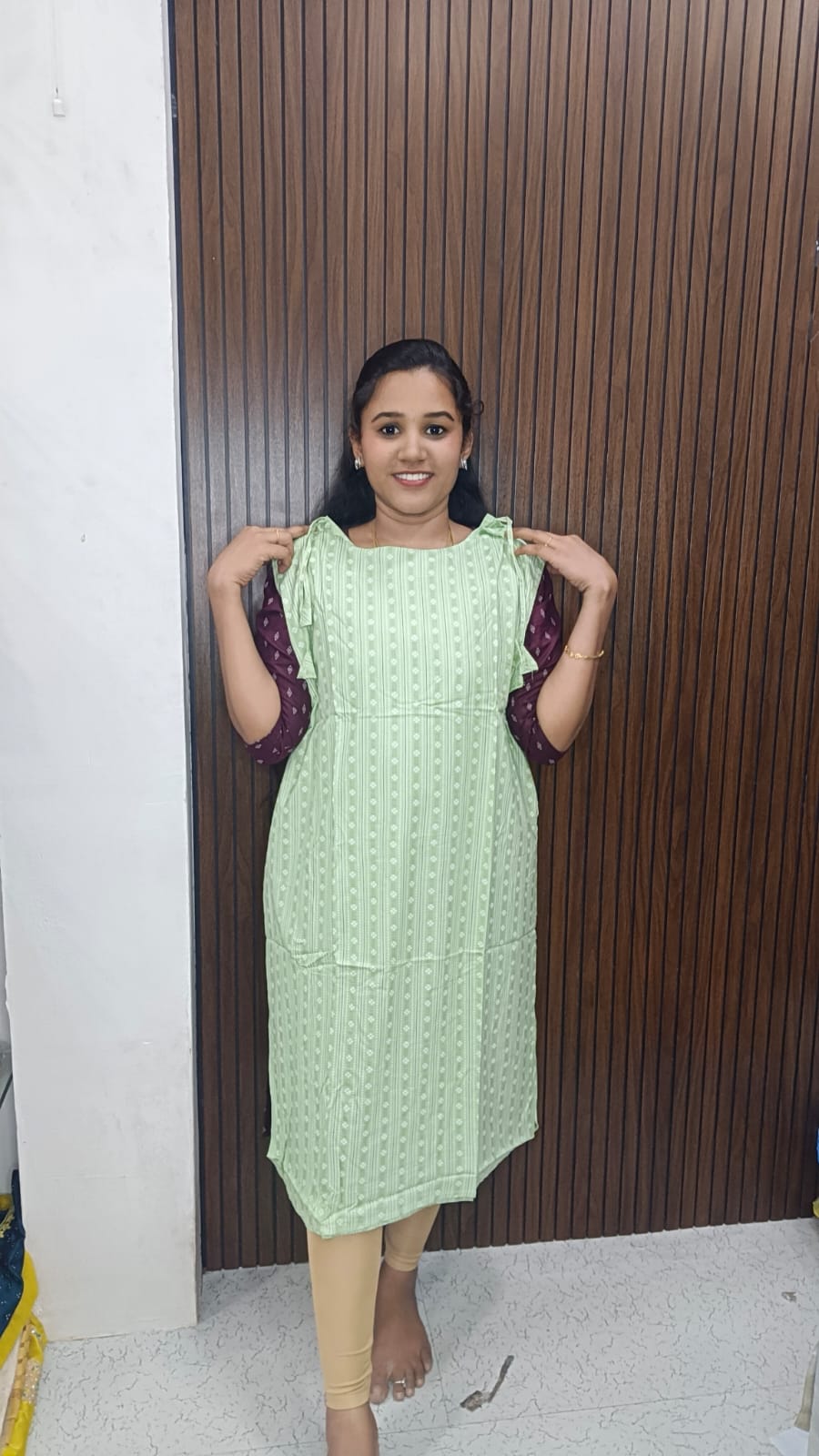 250 Kurtis
