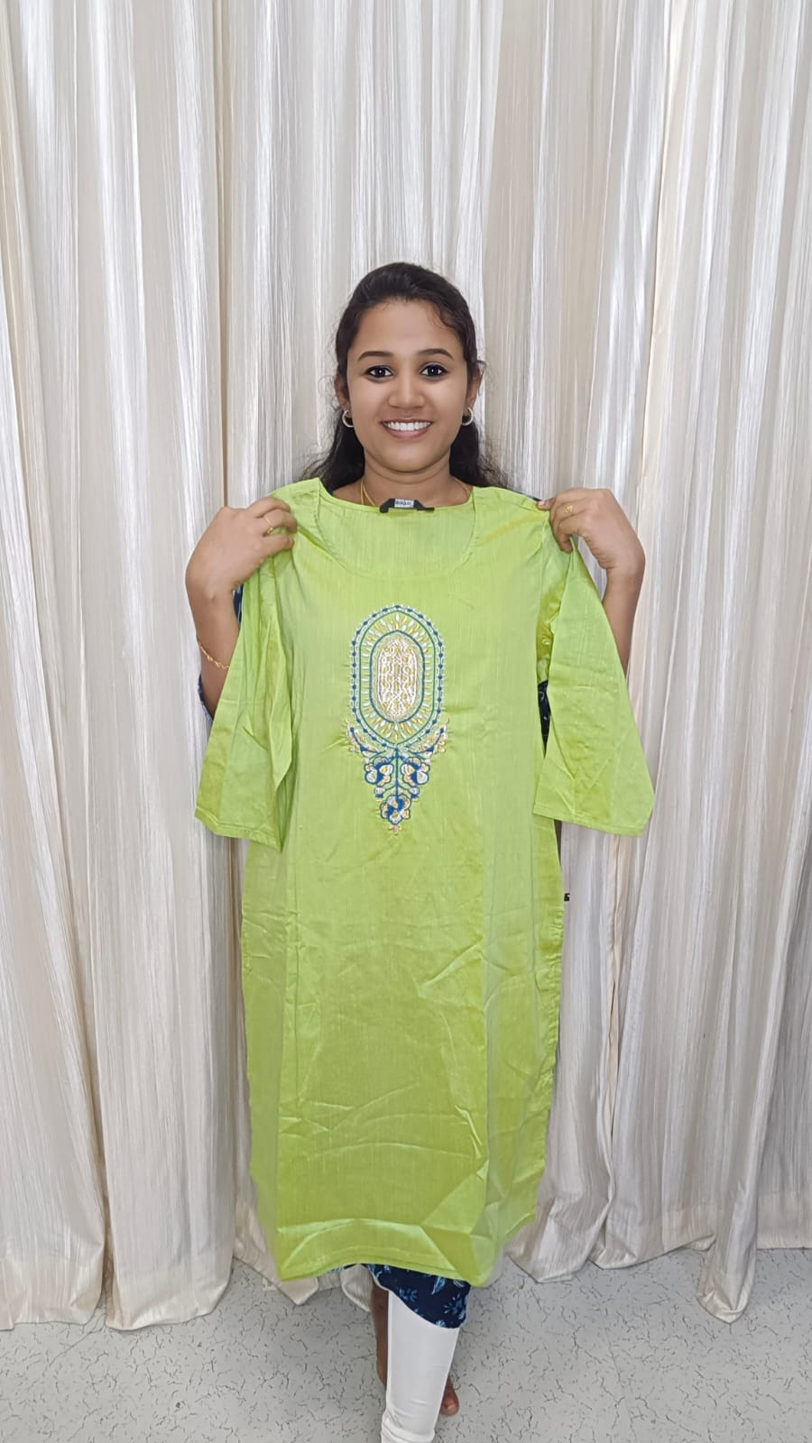 Offer kurtis