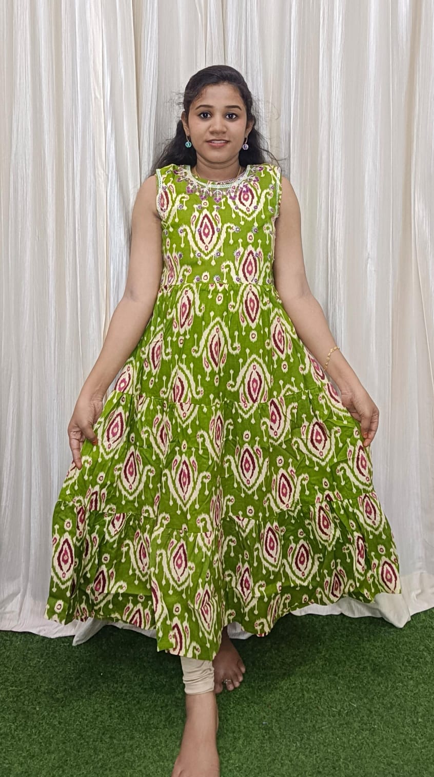 TRENDING MAXI