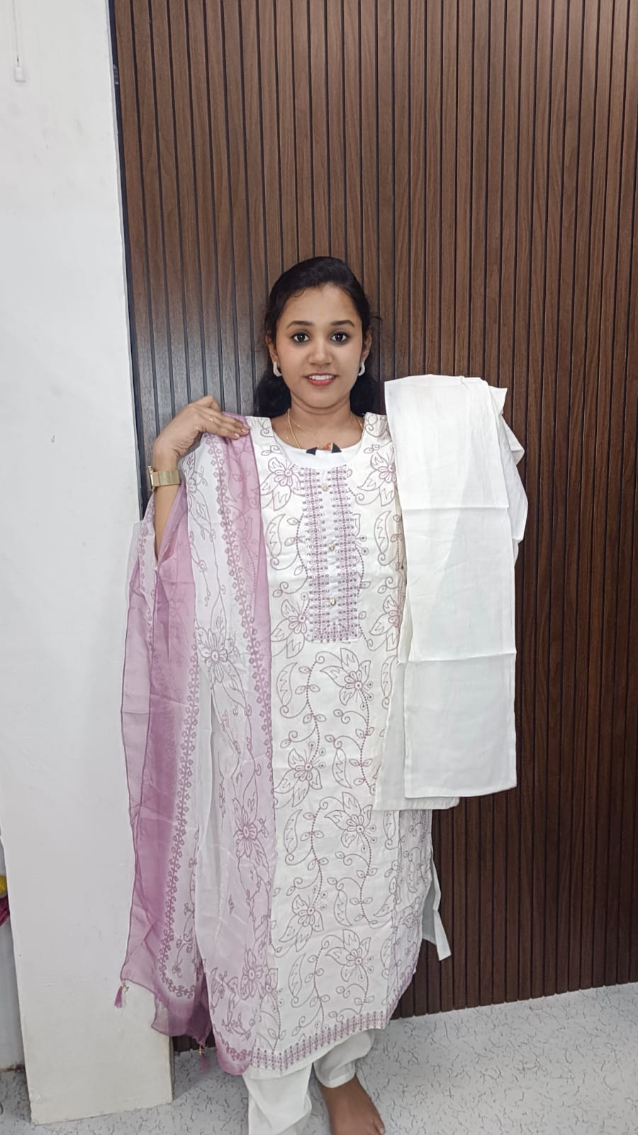 Kurti with pant and dupatta