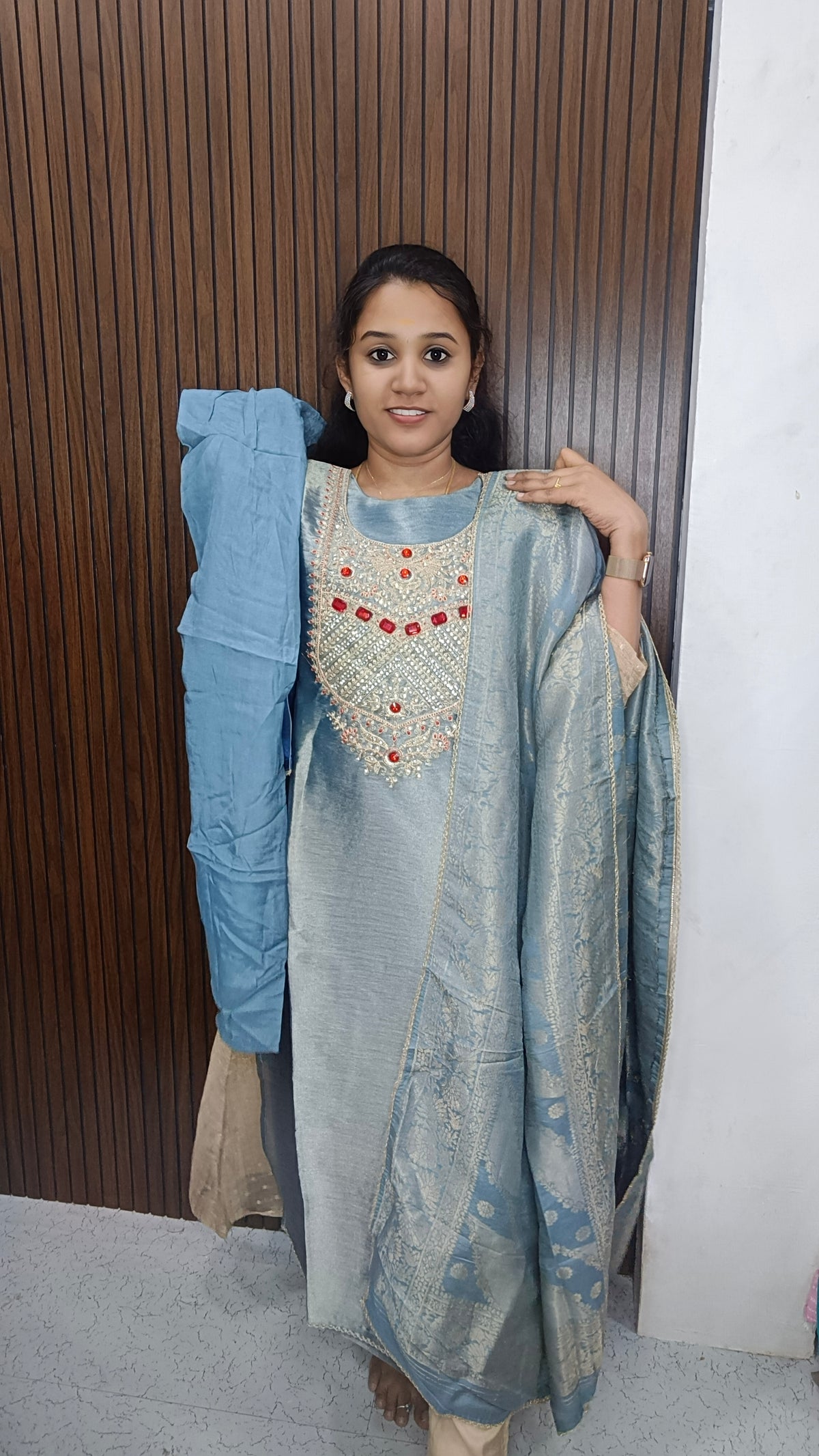 Kurti with pant and dupatta