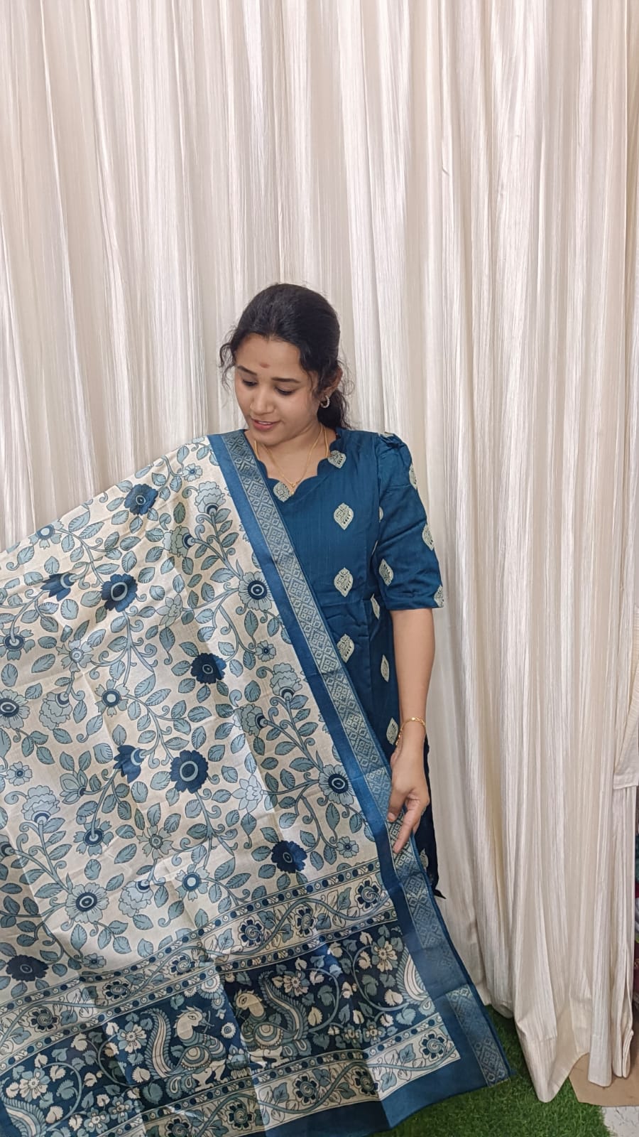 Raw silk kurti set