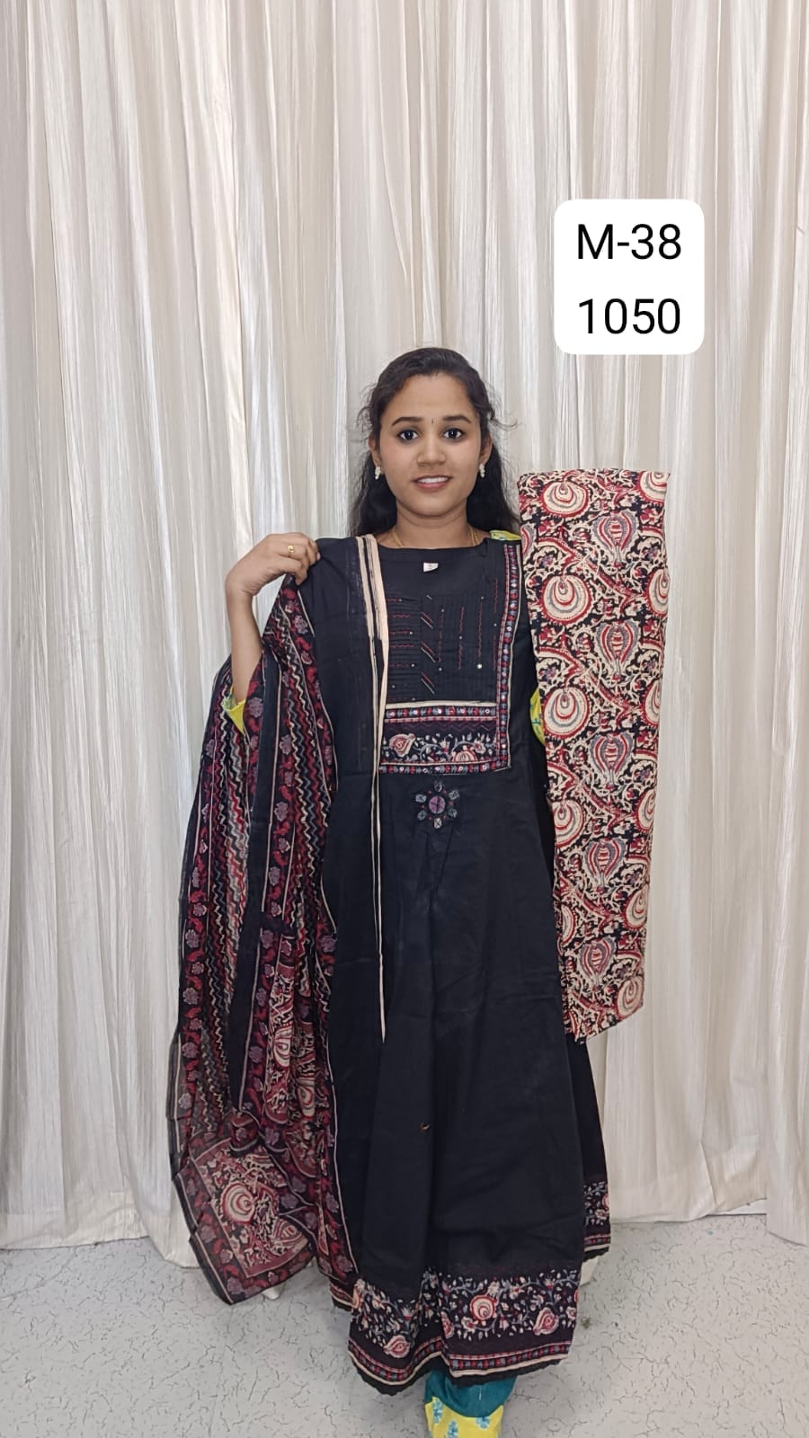 Kurti with pant and dupatta