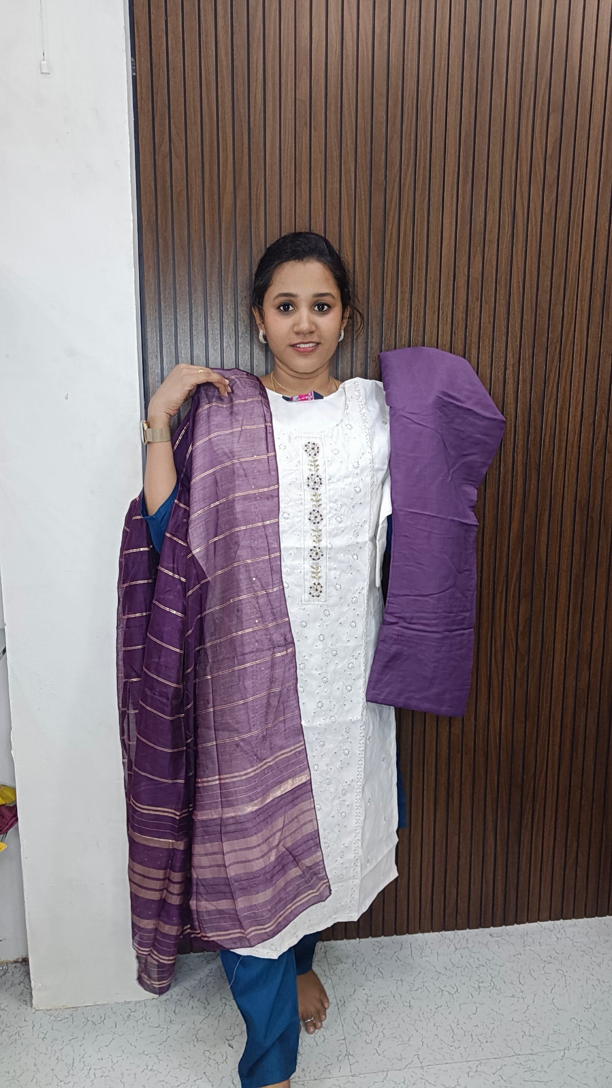 Kurti with pant and dupatta