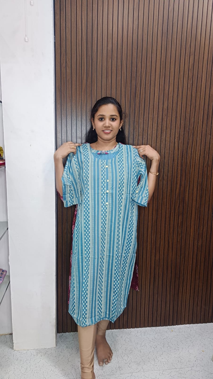 250 Kurtis