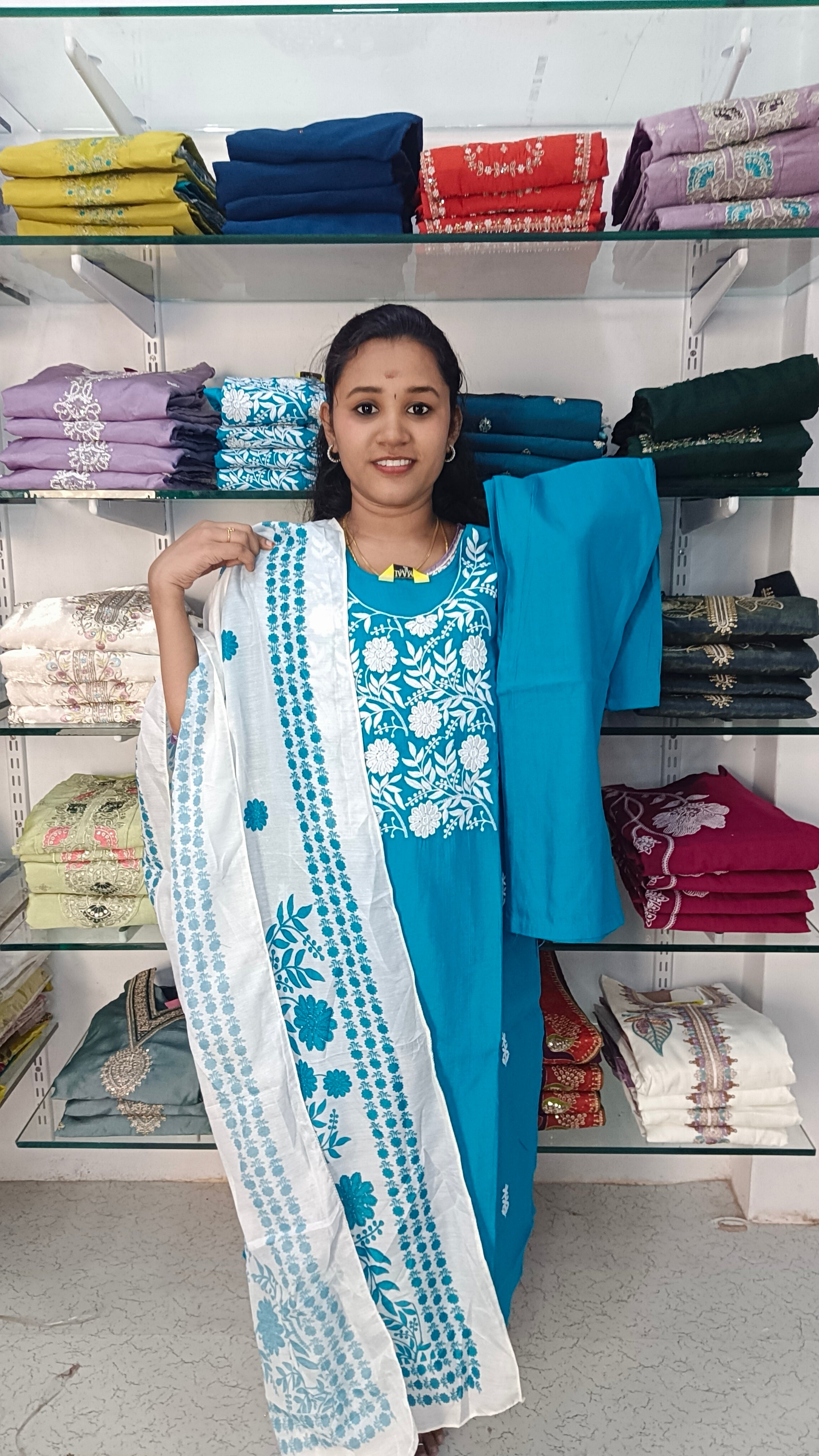 Kurti with pant and dupatta