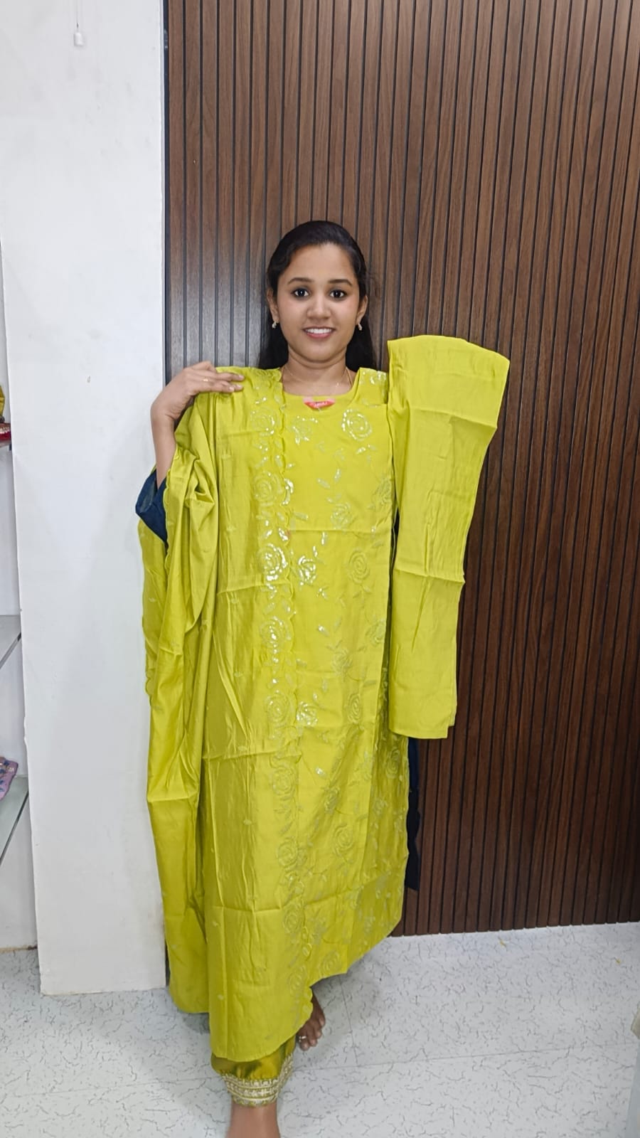 Kurti with pant and dupatta